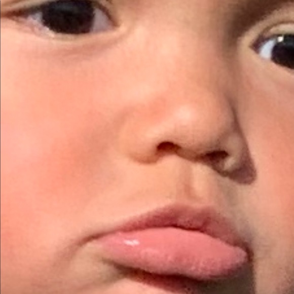 Meet your Posher, Trina - Picture 4 of 4